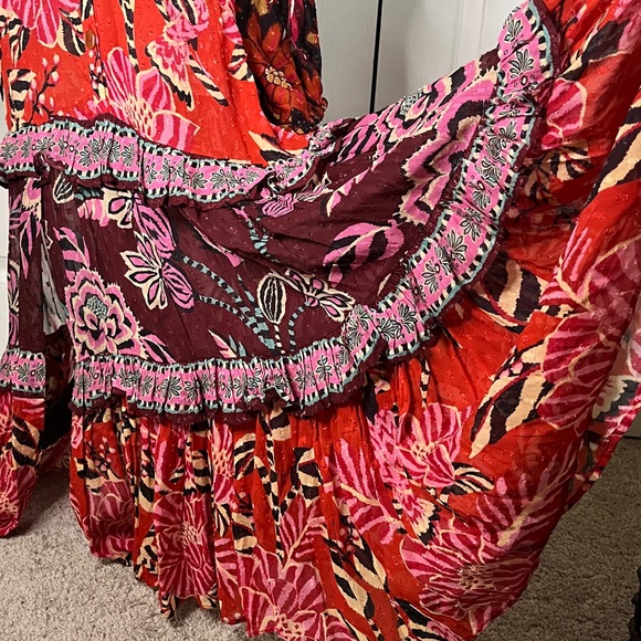 Farm Rio Anthropologie Mixed Floral Tiered Chiffon Maxi Dress Size Extra Small - Picture 7 of 9